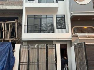 Bán nhà xa la 6 tầng + thang máy + ô tô đỗ cửa