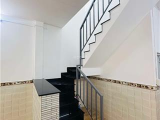 Bán nhà huỳnh thị hai  88m2  dài 19m  2pn