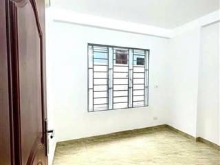 Kiến hưnghà đông 38m xây 5 tầng ô tô đỗ cửa giá quanh 6 tỷ