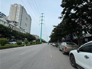 Cho thuê biệt thự tại thành phố giao lưu, 75 triệu, 220m2, 6pn, 4wc