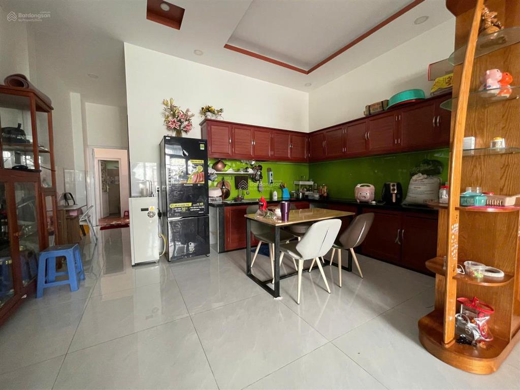 Bán nhà đẹp  dt 68m2 (5x14m)  2 tầng  3pn  điện biên phủ  nha trang  chỉ 3tỷ6
