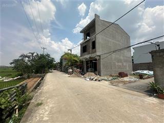 Bán 80m2 đất đẹp bìa làng vị trí góc, nở hậu, đường ô tô 8m, gần đường nối cầu tứ liên  đầu tư tốt