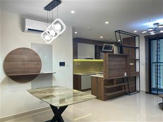 Bán căn 3pn tầng đẹp trực diện hồ bơi, 98m2 full nội thất. sẵn dòng tiền thuê 14tr/th. giá 5tr4 btp