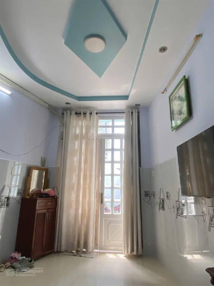 Nhà 3 tầng p. linh chiểu, sổ riêng, 30m2, giá chỉ 2.9 tỷ.