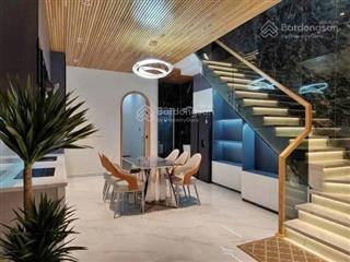 Bán nhà đường ô tô tránh nhau  sát biển gía nhỉnh 15 tỷ nhà phường hoà khánh, tp đà nẵng