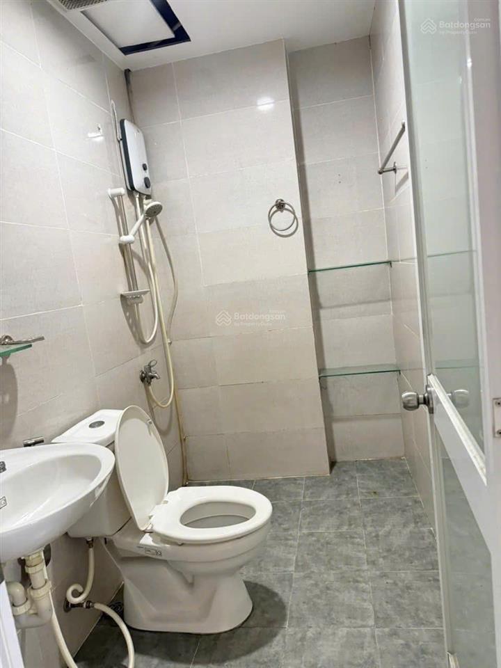 Chung cư topaz garden,tân phú  70m2, 2pn, 2wc, ntcb, 9tr/th.