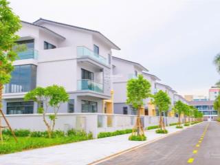 Bán villa shop 620 m2 vị trí đẹp nhất dự án saphie gem