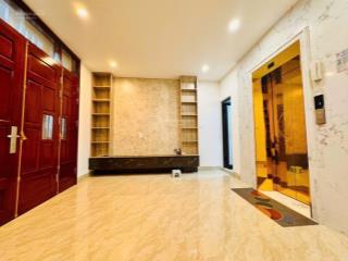 Không thể tin được, chỉ hơn 7 tỷ, có ngay nhà 6t thang máy êm ru, gần phố thuỵ khuê, dt 38m, thông