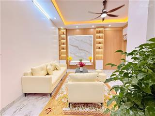 Vip kim mã! ngõ thông , ba gác chạy, nói không với qh, dân xây, full nt, 41m*5t, ở ngay đón tết