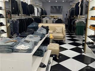 Cho thuê mặt phố gia ngư  hoàn kiếm, diện tích 80m2x3 tầng, mặt tiền 4m