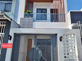 Cần tiền trả nợ gấp nên tôi bán lỗ căn nhà đang ở ngay đường hưng nhơn giá 740 triệu.