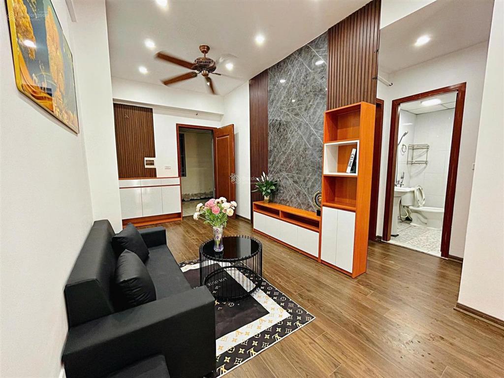 Bán căn góc thoáng mát 60m2, 2n  2vs, giá 3,7x tỷ tại kđt đại thanh, sổ đỏ, nội thất đầy đủ