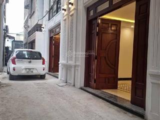 Bán nhà thạch bàn 45m2 hơn 8 tỷ ô tô đỗ cửa nội thất xịn xò nhà 2 thoáng pháp lý rõ ràng
