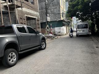 Bán nhà thạch bàn 95m nhỉnh 18 tỷ ngõ thông ô tô đỗ trước cửa hàng xóm garden citypháp lý đẹp