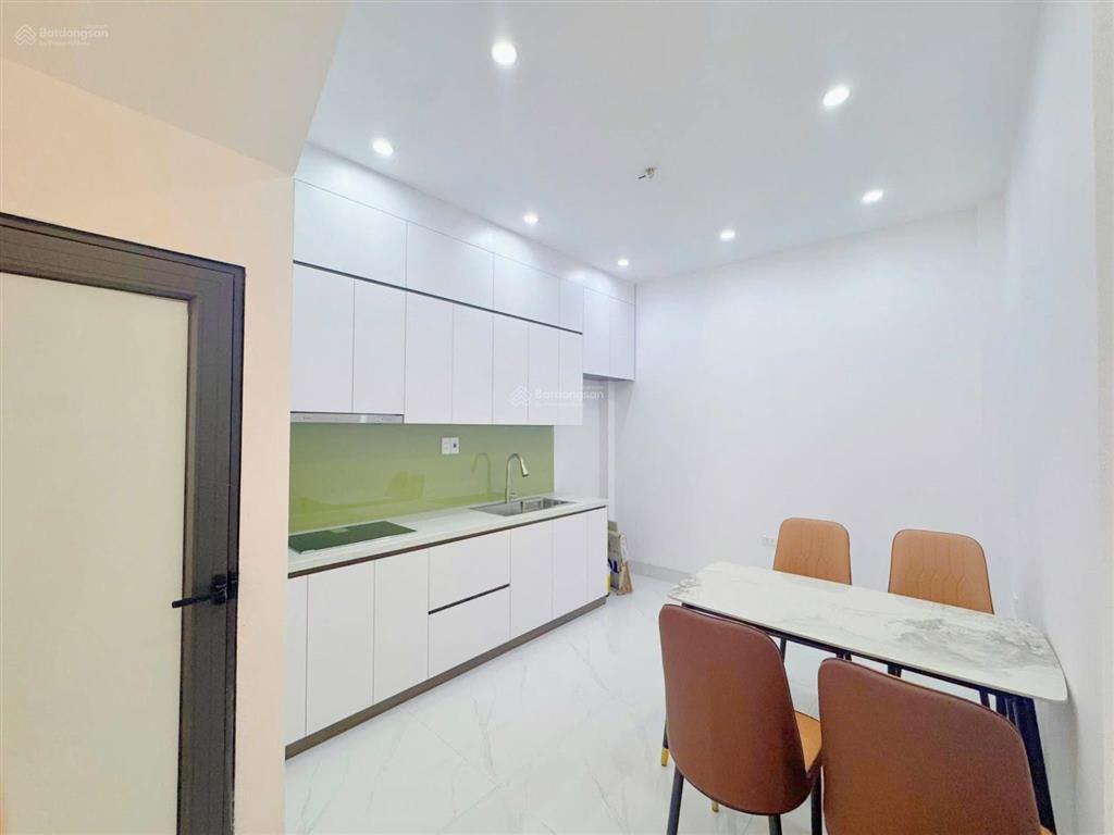 Nhà đẹp đào tấn, ngõ nông, gần phố, ba gác chạy, nội thất đầy đủ, ô tô, kinh doanh, 40m2*5t