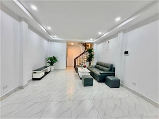 Kim mã khu hiếm, ngõ nông, ba gác qua nhà, vài bước ra ô tô, nhà đẹp tặng full nt, sổ cc, 42m2*5t