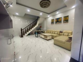 Hiếm có khó tìm, nhà xây mới văn cao 40m2, ngõ thông, 3 gác chạy, ô tô cách vài bước, tặng nt