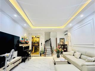 Nhà víp! kim mã, ngõ thông các ngả, ô tô cách 10m, thoáng, nhà mới full nội thất , thang máy, 45m2