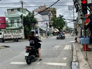 Nhà 2 mặt tiềnhxh ngay ngã tư mã lò 18b bình hưng hòa a, bình tân.