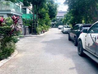 Bán biệt thự đặng xá gia lâm,khu compoud 264m mặt tiền 12m chuẩn đẳng cấp.giá chưa đến 200tr/m