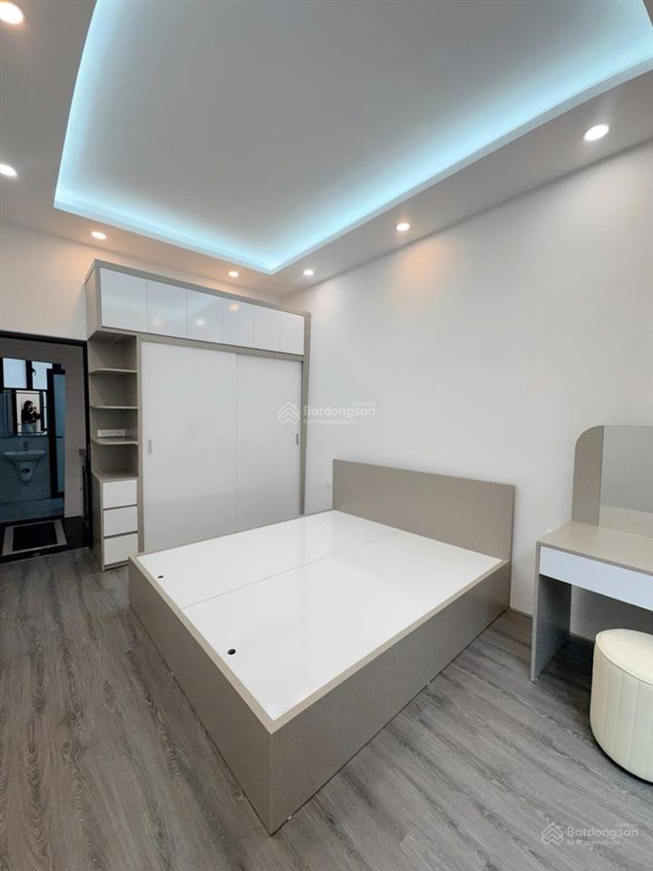 Bán nhà ngã tư sở  đống đa  diện tích 50m2  nhỉnh 6 tỷ