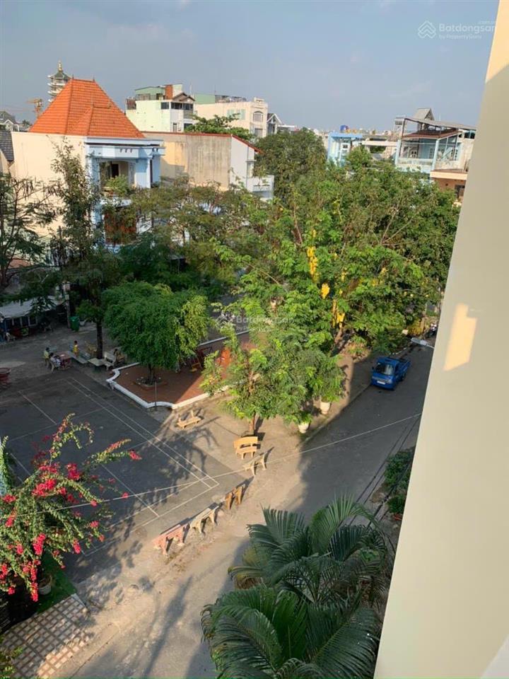 Góc 2mt hẻm 8m(4.5*16m 3 lầu) đường phan huy ích giá 8.5 tỷ tl