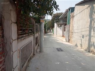 Cần bán 43m2 trạch mỹ lộc, phúc thọ, hà nội. + ngõ 2,2m cách ql32 khoảng 800m, xe 4c đỗ trước đất.