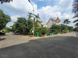 Bán lô đất 2mt khu compound thảo điền 2. dt 15x20,6 cn 310m2 view sông sg chỉ 95tỷ