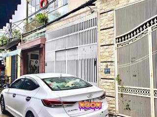 Kiệt ô tô tránh nhau ngay trung tâm, đường điện biên phủ thông với thái thị bôi tp đà nẵng