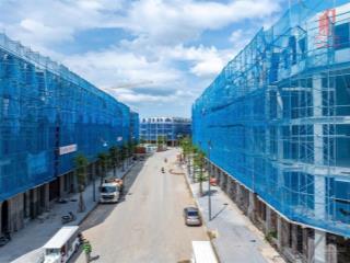 Nhà phố 5 tầng mặt đường 24m  sản phẩm 3 trong 1 cho nhà đầu tư thông minh