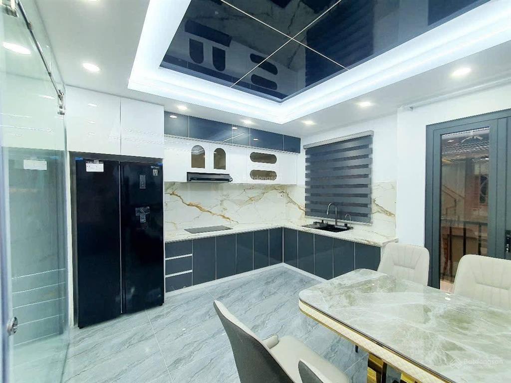 Bán nhà mới 4.3x15m trần quang cơ, nguyễn ảnh thủ, q.12 nhà đẹp 1 trệt 3 lầu, giá 6.2 tỷ