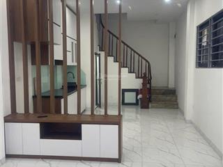 Chính chủ gửi bán lô góc mỹ đình  nhà dân xây  2 mặt thoáng  35m, 4 tầng, 3,6m giá 7,9 tỷ