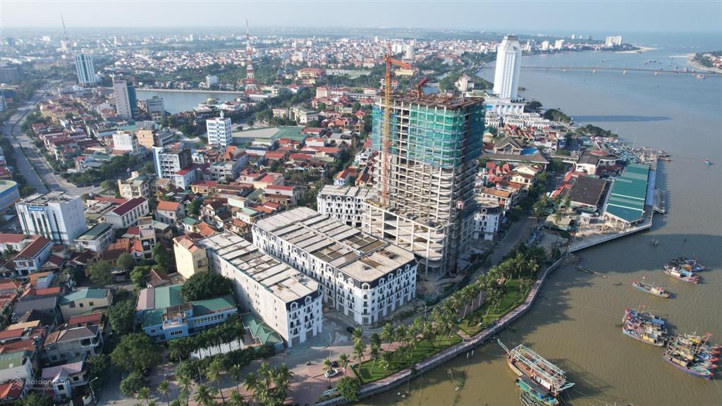 Bán gấp nhà tại đồng hới  phường đồng hải