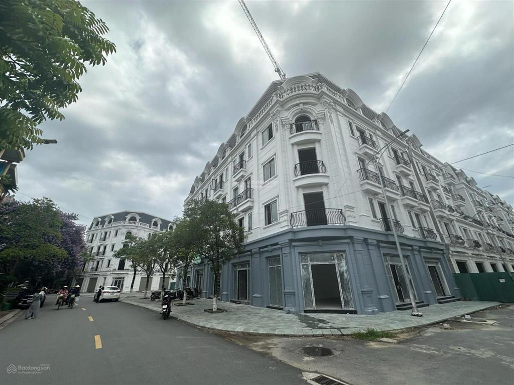 Bán gấp nhà tại đồng hới  phường đồng hải