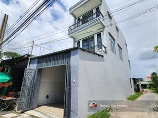 Bán nhà 2 mặt tiền  gần ngã ba cây điệp, p. tân đông hiệp, tp. dĩ an  5,55ty tl