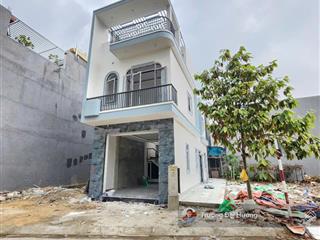 Bán nhà 1 trệt 1 lầu  2 mặt tiền, gần công viên & chợ bà tri  2,95 tỷ tl