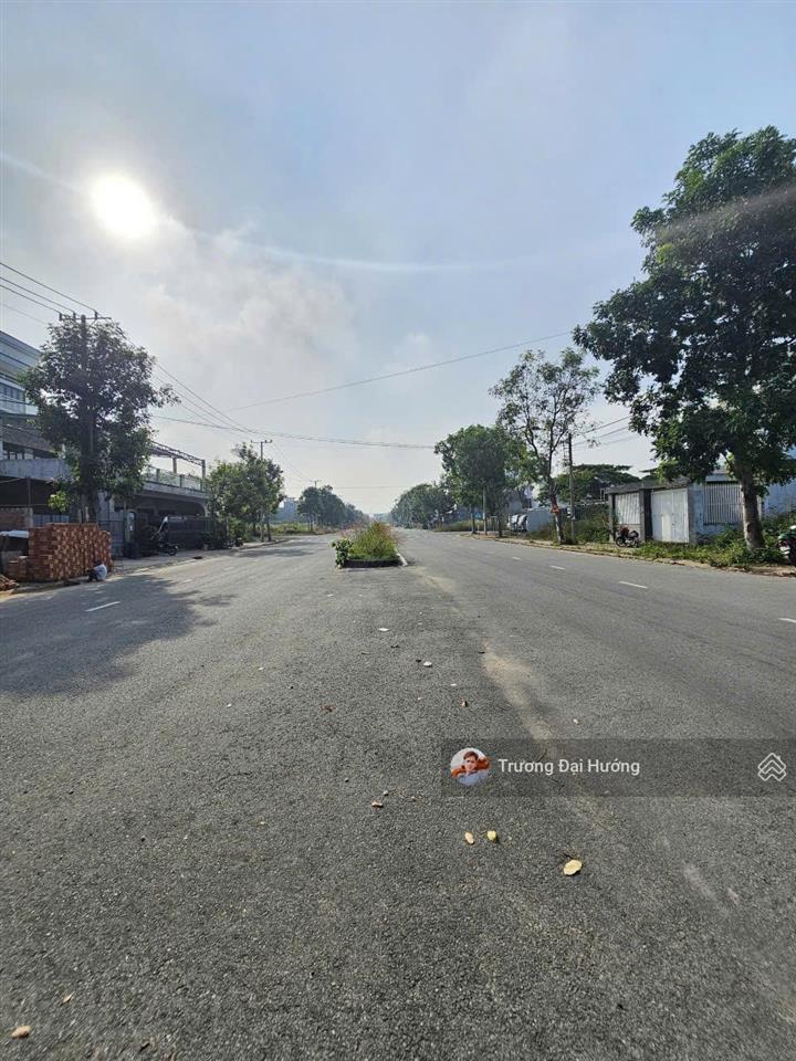 Bán 2 lô đất đường 32m  kdc châu thới, bình an, dĩ an  6,5 tỷ/1lo tl