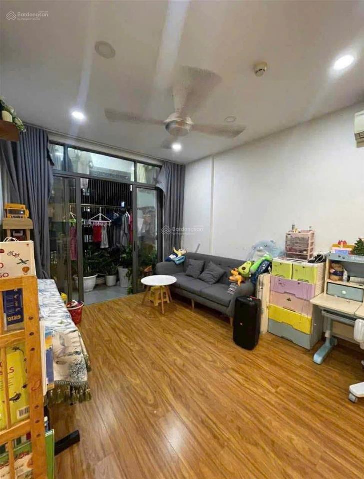 Chung cư đặng văn ngữ, pn căn góc, 77m2, 2 phòng ngủ, nội thất, 12tr