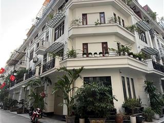 Cho thuê biệt thự tại 90 nguyễn tuân, 20 triệu/th, 80 m2