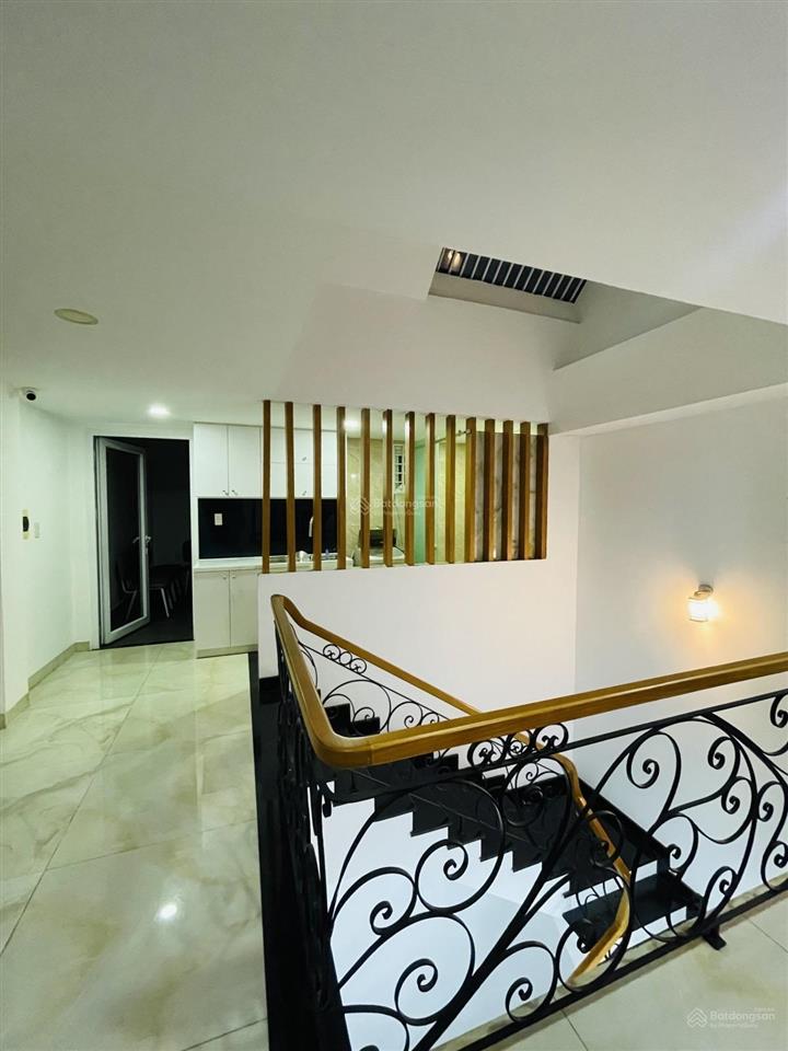 Nhà đẹp khu cityland garden 7 phòng 4 tầng sau emart phan văn trị phường 5 gò vấp 100m2 23,5 tỷ