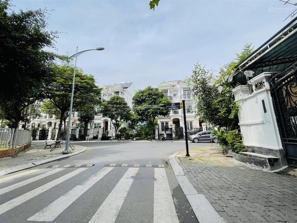 Nhà đẹp khu cityland garden 7 phòng 4 tầng sau emart phan văn trị phường 5 gò vấp 100m2 23,5 tỷ