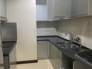 Cho thuê chung cư royal city 110m2 view bể bơi