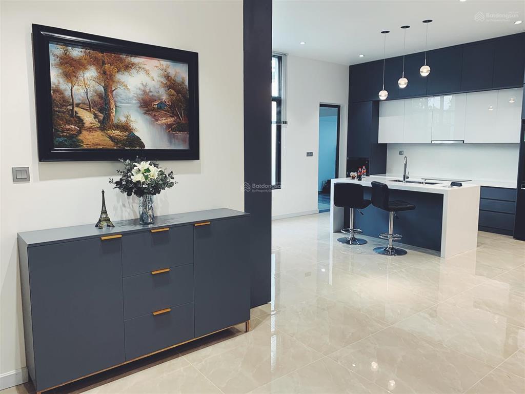 Cho thuê biệt thự vườn 4000 m2 có nhà mát , vườn cây ăn trái, hồ cá koi (chính chủ)