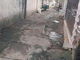 Bán nhà riêng tại đường nguyễn văn tuôi, thị trấn bến lức, bến lức, long an, giá tốt, 361m2