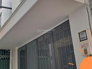 Bán nhà đường nguyễn thị thập, 40m2, nhỉnh 5,6 tỷ, q7, hcm