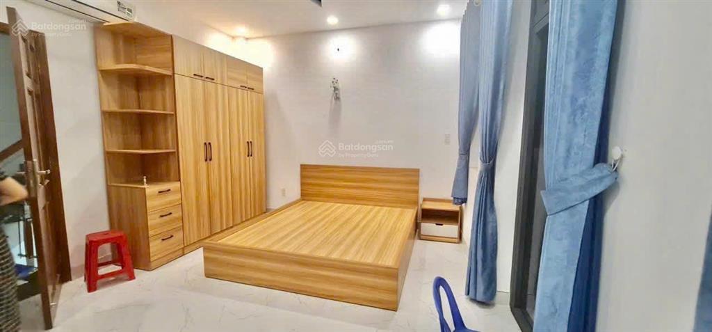 Cho thuê nhà 256/45 đường liên khu 45,bhhb, bình tân
dt5 x 11m 4lầu ngay chợ bình thành 11tr/1th