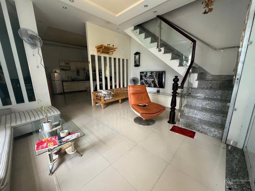 Bán nhà đẹpdt54m22tầng3pnđường ôtô 2/4vĩnh hoànha trangchỉ 3ty3(gần biển)