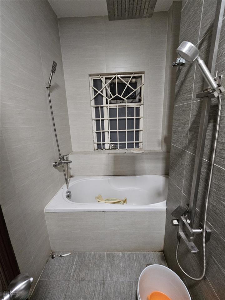 Bán nhà 2 mt khu đồng bộ lê đức thọ p.16 gv  80m2  1 trệt 2 lầu st. giá 9,9 tỷ