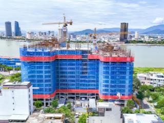 Với 2tỷ (30%) có 3 pn 106,5m view trực diện sông tầm view triệu đô 360*, view trực diện sông hàn