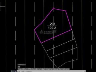 E có 1 mảnh đất phù hợp ccmn 130m2 2 thoáng. xe oto vào đc cửa, mặt tiền 6m. nở hậu. gần hồ